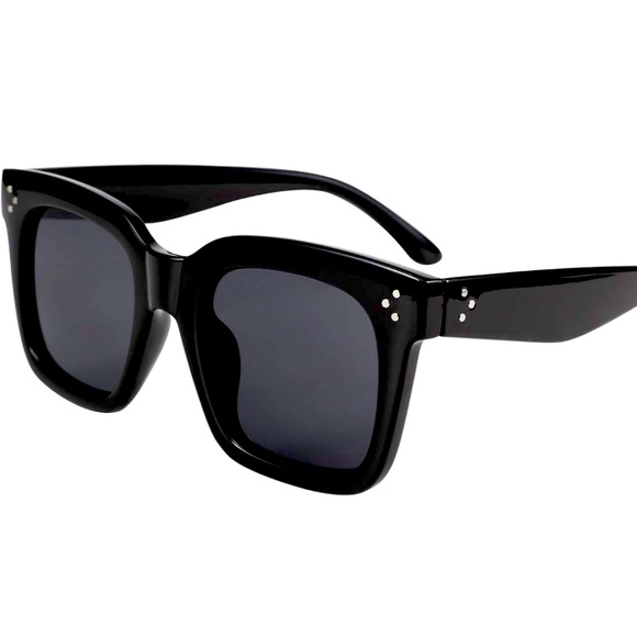 Feisedy Women’s Butterfly Sunglasses Black ⚫️ Oversized Vintage Style - Picture 1 of 2